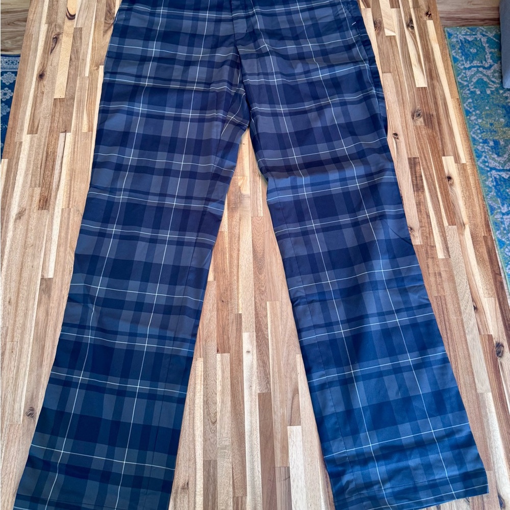 Men's Nike Gray Plaid Golf Pants